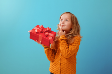 5 Trendy Christmas Gifts for Tween Girls for 2020