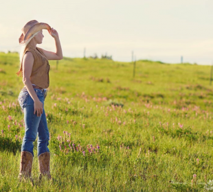 5 Reasons to Try Out Western Wear